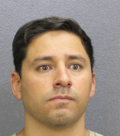 Adrian Vasquez  Records Adrian Vasquez  / Adrian Vasquez  Photos Adrian Vasquez 