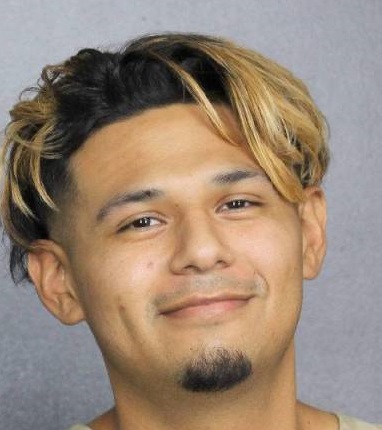 Dennis Javier Obando  Records Dennis Javier Obando  / Dennis Javier Obando  Photos Dennis Javier Obando 