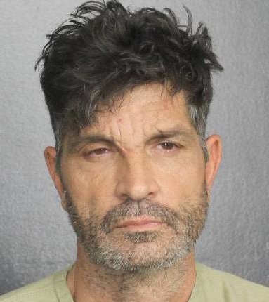 Gusdino Dean Zaren  Records Gusdino Dean Zaren  / Gusdino Dean Zaren  Photos Gusdino Dean Zaren 