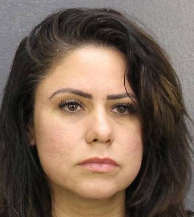 Indhira Polania  Records Indhira Polania  / Indhira Polania  Photos Indhira Polania 