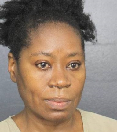 Madeleine Raymond  Records Madeleine Raymond  / Madeleine Raymond  Photos Madeleine Raymond 