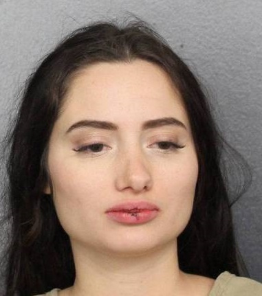 Maria Virginia Deza  Records Maria Virginia Deza  / Maria Virginia Deza  Photos Maria Virginia Deza 