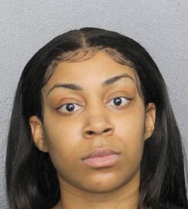 Tajhana Pierce  Records Tajhana Pierce  / Tajhana Pierce  Photos Tajhana Pierce 