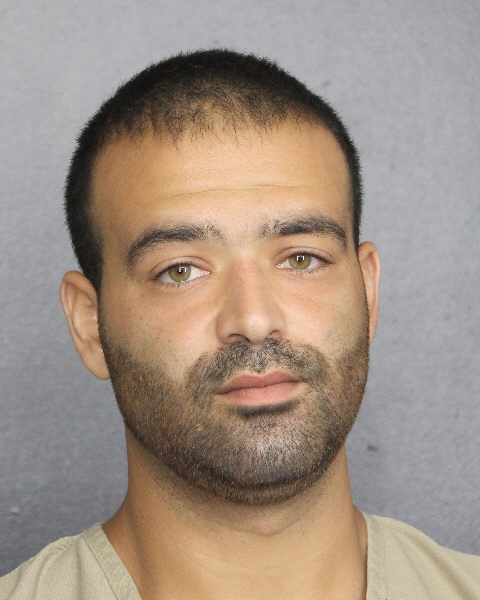 Arnold Molinero Junior  Records Arnold Molinero Junior  / Arnold Molinero Junior  Photos Arnold Molinero Junior 