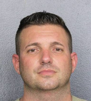 Arsildo Leon  Records Arsildo Leon  / Arsildo Leon  Photos Arsildo Leon 