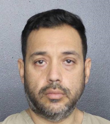 Carlos Macias  Records Carlos Macias  / Carlos Macias  Photos Carlos Macias 