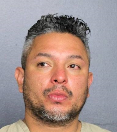 Jhony Leyver Gutierrez  Records Jhony Leyver Gutierrez  / Jhony Leyver Gutierrez  Photos Jhony Leyver Gutierrez 