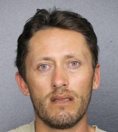 Leonardo Garcia  Records Leonardo Garcia  / Leonardo Garcia  Photos Leonardo Garcia 