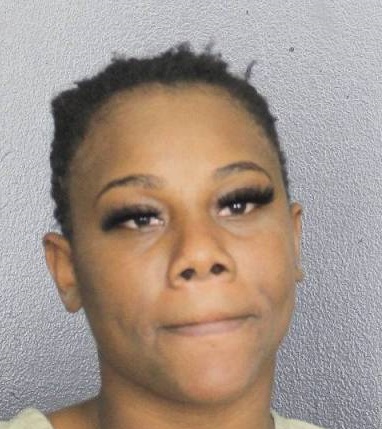 Shandale Bain  Records Shandale Bain  / Shandale Bain  Photos Shandale Bain 