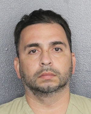 EDGARD ANTONIO JAEN  Records EDGARD ANTONIO JAEN  / EDGARD ANTONIO JAEN  Photos EDGARD ANTONIO JAEN 