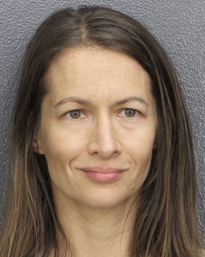 CASSANDRA LYNN SWANSON  Records CASSANDRA LYNN SWANSON  / CASSANDRA LYNN SWANSON  Photos CASSANDRA LYNN SWANSON 