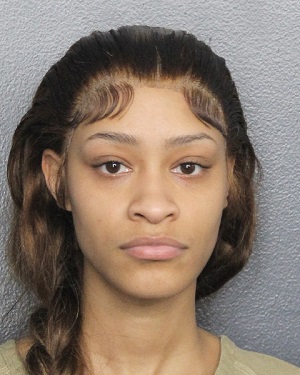 DARIONNA TINIA BENNETT  Info, Photos, Data, and More / DARIONNA TINIA BENNETT  TriCountyBusts / Is DARIONNA TINIA BENNETT  on Social Media Like Facebook, Instagram abd Twitter?