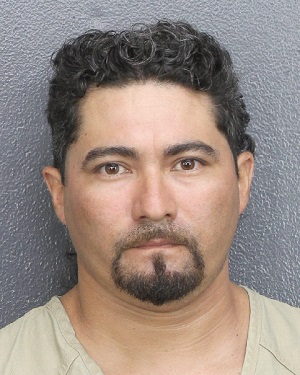 JOSE MOLINA ORTEZ  Records JOSE MOLINA ORTEZ  / JOSE MOLINA ORTEZ  Photos JOSE MOLINA ORTEZ 