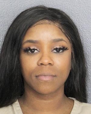 LASHAUNDA RENA HUNTLEY  Records LASHAUNDA RENA HUNTLEY  / LASHAUNDA RENA HUNTLEY  Photos LASHAUNDA RENA HUNTLEY 