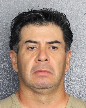 MIGUEL ALBERTO CARRERA  Records MIGUEL ALBERTO CARRERA  / MIGUEL ALBERTO CARRERA  Photos MIGUEL ALBERTO CARRERA 