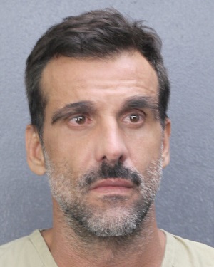 RODRIGO BEDIN BALAS  Records RODRIGO BEDIN BALAS  / RODRIGO BEDIN BALAS  Photos RODRIGO BEDIN BALAS 