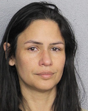 TALIA HIDALGO  Records TALIA HIDALGO  / TALIA HIDALGO  Photos TALIA HIDALGO 