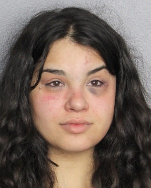 VANESSA MARIE UVA  Records VANESSA MARIE UVA  / VANESSA MARIE UVA  Photos VANESSA MARIE UVA 