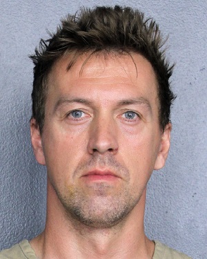 ALEXEY BELOUSOV  Records ALEXEY BELOUSOV  / ALEXEY BELOUSOV  Photos ALEXEY BELOUSOV 