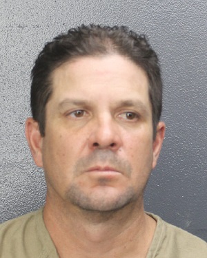 CHRISTIAN TOVAR GONZALEZ  Records CHRISTIAN TOVAR GONZALEZ  / CHRISTIAN TOVAR GONZALEZ  Photos CHRISTIAN TOVAR GONZALEZ 