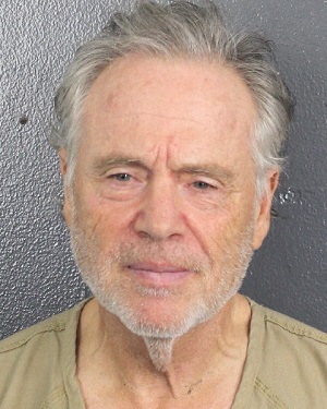 CHRIS KARAMAGANIS  Records CHRIS KARAMAGANIS  / CHRIS KARAMAGANIS  Photos CHRIS KARAMAGANIS 