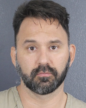 DANIEL ITURRIZAGA  Records DANIEL ITURRIZAGA  / DANIEL ITURRIZAGA  Photos DANIEL ITURRIZAGA 