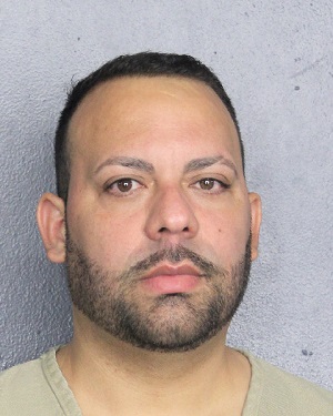 DAYRON DAMIAN CABRERA SIERRA  Records DAYRON DAMIAN CABRERA SIERRA  / DAYRON DAMIAN CABRERA SIERRA  Photos DAYRON DAMIAN CABRERA SIERRA 