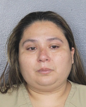 IVETE JOCELYN HERNANDEZ  Records IVETE JOCELYN HERNANDEZ  / IVETE JOCELYN HERNANDEZ  Photos IVETE JOCELYN HERNANDEZ 