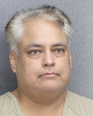 JOSE ALBINO REYEZ  Records JOSE ALBINO REYEZ  / JOSE ALBINO REYEZ  Photos JOSE ALBINO REYEZ 