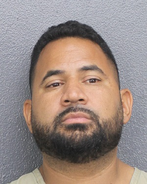 KADIR ENRIQUE GONZALEZ  Records KADIR ENRIQUE GONZALEZ  / KADIR ENRIQUE GONZALEZ  Photos KADIR ENRIQUE GONZALEZ 