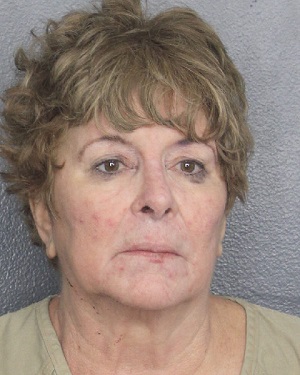 LAURA ANN CUSMANO  Records LAURA ANN CUSMANO  / LAURA ANN CUSMANO  Photos LAURA ANN CUSMANO 