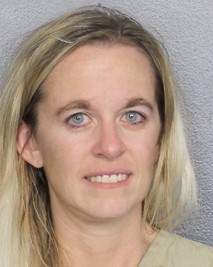 LEAH ELIZABETH LEUTHAUSER  Records LEAH ELIZABETH LEUTHAUSER  / LEAH ELIZABETH LEUTHAUSER  Photos LEAH ELIZABETH LEUTHAUSER 