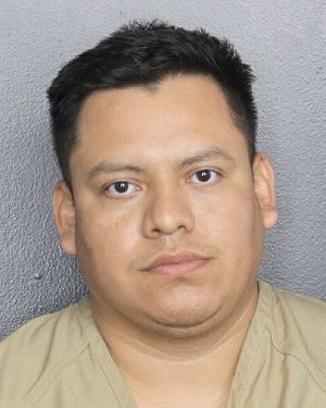 LUIS FERNANDO POSADAS  Records LUIS FERNANDO POSADAS  / LUIS FERNANDO POSADAS  Photos LUIS FERNANDO POSADAS 