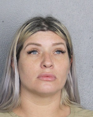 MARISSA LEIGH APRAEZ  Records MARISSA LEIGH APRAEZ  / MARISSA LEIGH APRAEZ  Photos MARISSA LEIGH APRAEZ 