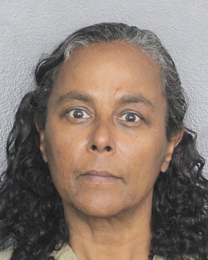 RAPHAELLA MARIE FERNANDEZ  Records RAPHAELLA MARIE FERNANDEZ  / RAPHAELLA MARIE FERNANDEZ  Photos RAPHAELLA MARIE FERNANDEZ 