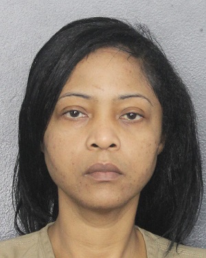 SIMONE HESLOP  Records SIMONE HESLOP  / SIMONE HESLOP  Photos SIMONE HESLOP 