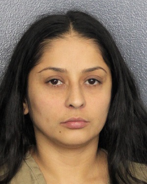 CAMILA CANTUARIAS PUGA  Records CAMILA CANTUARIAS PUGA  / CAMILA CANTUARIAS PUGA  Photos CAMILA CANTUARIAS PUGA 