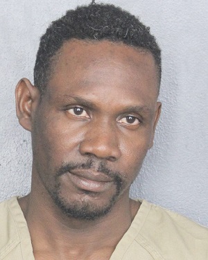 CARLINIO ATILUS  Records CARLINIO ATILUS  / CARLINIO ATILUS  Photos CARLINIO ATILUS 