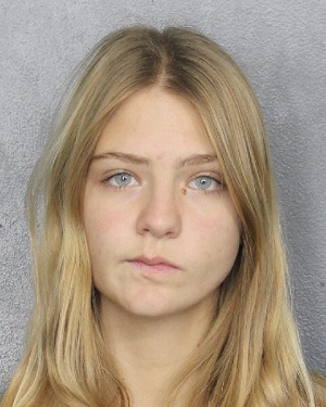 COURTNEY LEA SCHULZE  Records COURTNEY LEA SCHULZE  / COURTNEY LEA SCHULZE  Photos COURTNEY LEA SCHULZE 