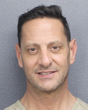 DANIEL THOMAS HANESSIAN  Records DANIEL THOMAS HANESSIAN  / DANIEL THOMAS HANESSIAN  Photos DANIEL THOMAS HANESSIAN 