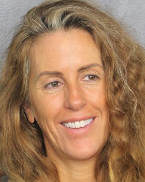 ELISANNE LAINDRY  Records ELISANNE LAINDRY  / ELISANNE LAINDRY  Photos ELISANNE LAINDRY 