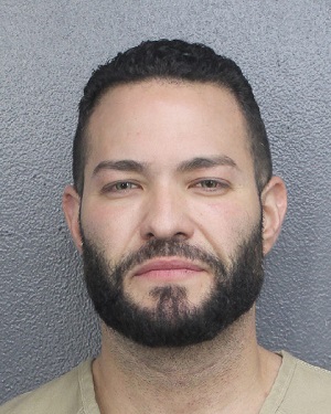 JOSE YASEL HERNANDEZ  Records JOSE YASEL HERNANDEZ  / JOSE YASEL HERNANDEZ  Photos JOSE YASEL HERNANDEZ 