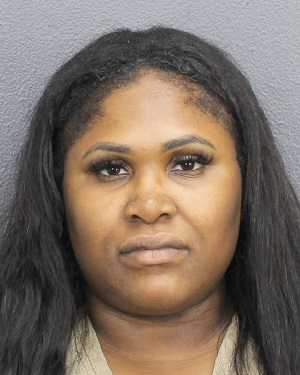 JUESLINE FLEURINOR  Records JUESLINE FLEURINOR  / JUESLINE FLEURINOR  Photos JUESLINE FLEURINOR 