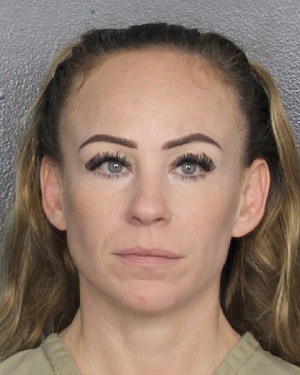 KATIE AMANDA HAHN  Records KATIE AMANDA HAHN  / KATIE AMANDA HAHN  Photos KATIE AMANDA HAHN 