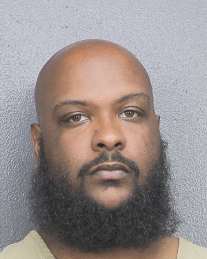 KHANI NIGEL GOPAUL  Records KHANI NIGEL GOPAUL  / KHANI NIGEL GOPAUL  Photos KHANI NIGEL GOPAUL 