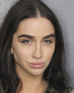 KRISTA MARIE CARPINONE  Records KRISTA MARIE CARPINONE  / KRISTA MARIE CARPINONE  Photos KRISTA MARIE CARPINONE 