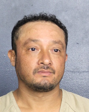 MYNOR ORLANDO OSORIO  Records MYNOR ORLANDO OSORIO  / MYNOR ORLANDO OSORIO  Photos MYNOR ORLANDO OSORIO 