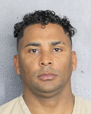 RAINER PENALVER GONZALEZ  Records RAINER PENALVER GONZALEZ  / RAINER PENALVER GONZALEZ  Photos RAINER PENALVER GONZALEZ 