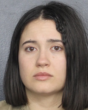 RENATA VALDEZ FERNANDEZ  Records RENATA VALDEZ FERNANDEZ  / RENATA VALDEZ FERNANDEZ  Photos RENATA VALDEZ FERNANDEZ 