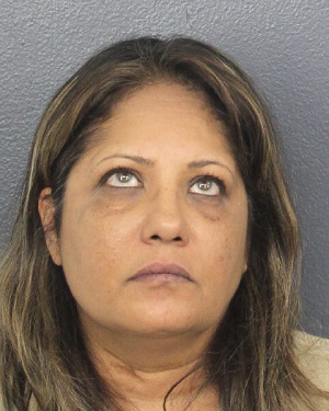 SHARMELE MARAJ  Records SHARMELE MARAJ  / SHARMELE MARAJ  Photos SHARMELE MARAJ 